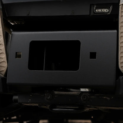 Seilwindenhalterung, Zugkraft 907–1633 kg, Anhängerkupplungs-Seilwindenhalterung für ausgewählte Polaris Sportsman Modelle (ab 2009), 2-Loch-Befestigung, pulverbeschichteter Stahl, geeignet für Wüstenrettung