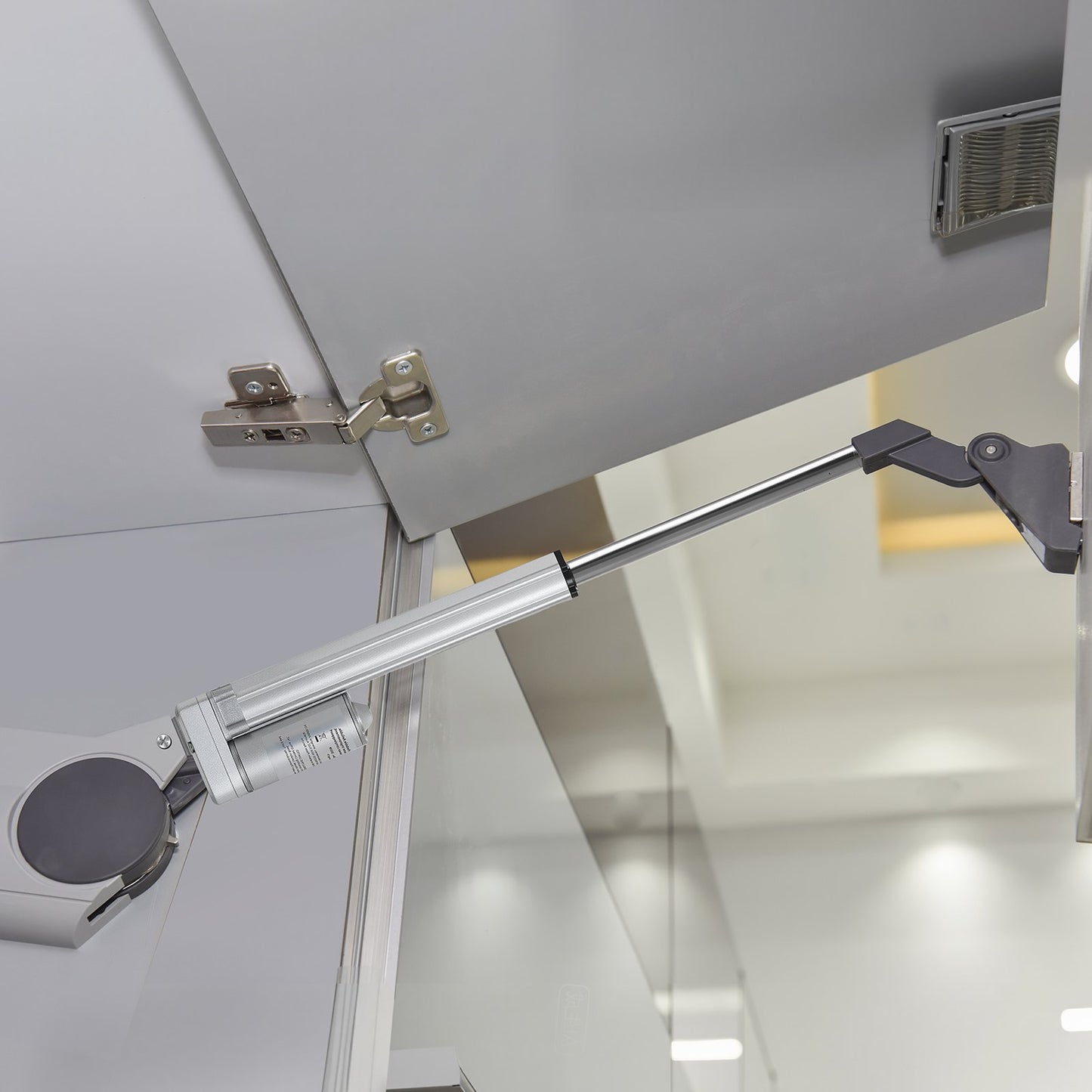 12V Linear Actuator, 152.4mm Stroke IP65 Waterproof Linear Actuator, 3000N 5mm/s Motion Actuators with Mounting Brackets for Solar Trackers, Industrial Machinery, Door Opener