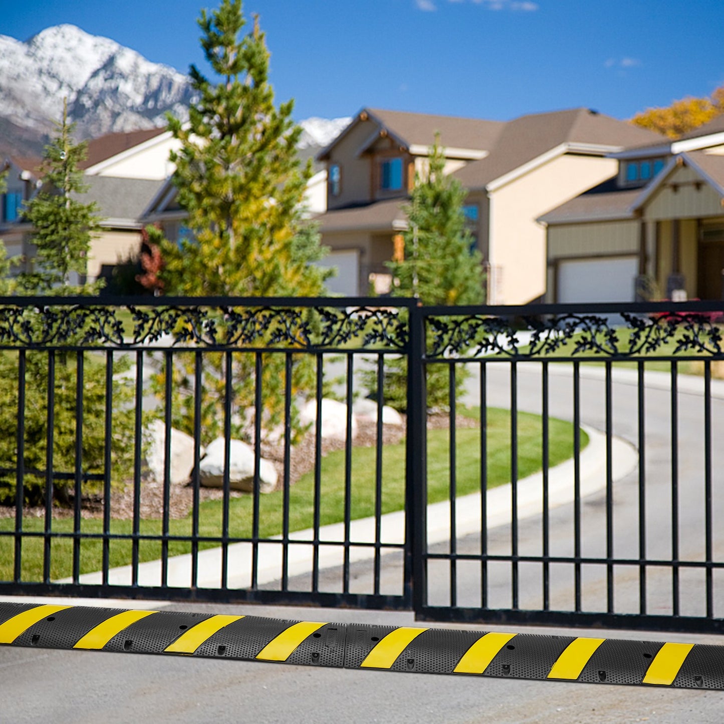 2PCs Rubber Speed Hump 183 x 30 x 4.5 cm, 2 Channel, 100000 kg Capacity Heavy Duty Traffic Speed Bump, with High Reflective Yellow Strip 8 Expansion Screws and 1 Drill, for Asphalt Concrete Gravel Roads