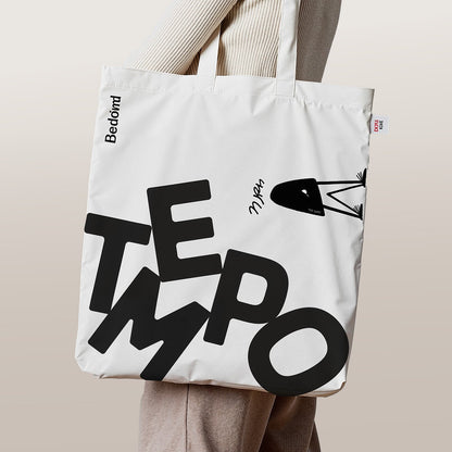 Heat Transfer Vinyl, 304.8 x 21336mm, Glossy Black HTV Iron on Vinyl Roll, Easy to Cut and Weed, Strong Adhesion, Compatible with Cutting Machines, for Various Materials, T-shirts, Pillows, Hats