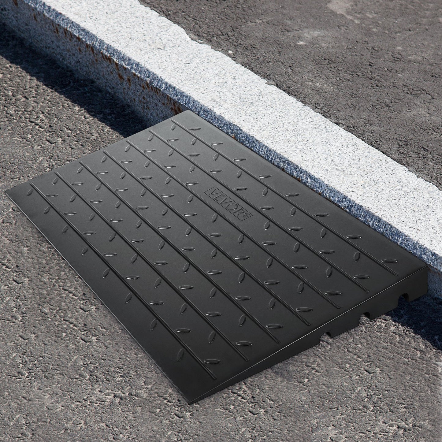 Rubber Threshold Ramp, 3" Rise Threshold Ramp Doorway, 3 Channels Cord Cover Rubber Solid Threshold Ramp, Rubber Angled Entry Rated 2200 Lbs Load Capacity for Wheelchair and Scooter