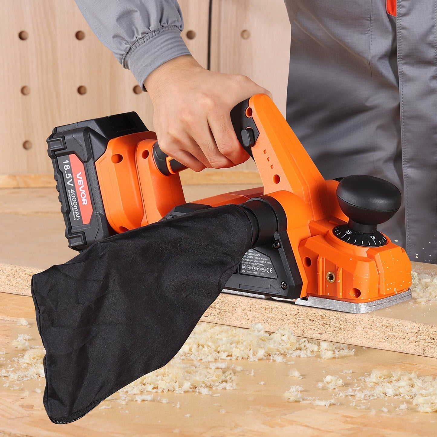Cordless Handheld Planer, 82 mm Cut Width, 15000 RPM Electric Hand Wood Planer with Brushless Motor, Adjustable Cut Depth for Woodworking, Compatible with 18V Battery (Bare Tool Only)
