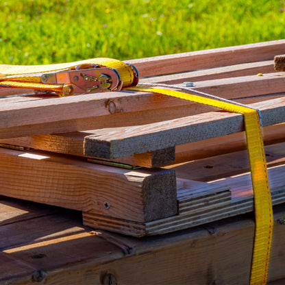 E-Track Ratschengurt, 18er-Pack, 2" x 15' E-Track Gurte, 4400 lbs Bruchlast, mit Polyestergewebe, Federbeschlägen und Ratschen, robuste Zurrgurte für Motorräder, Reifen und Anhängerladungen