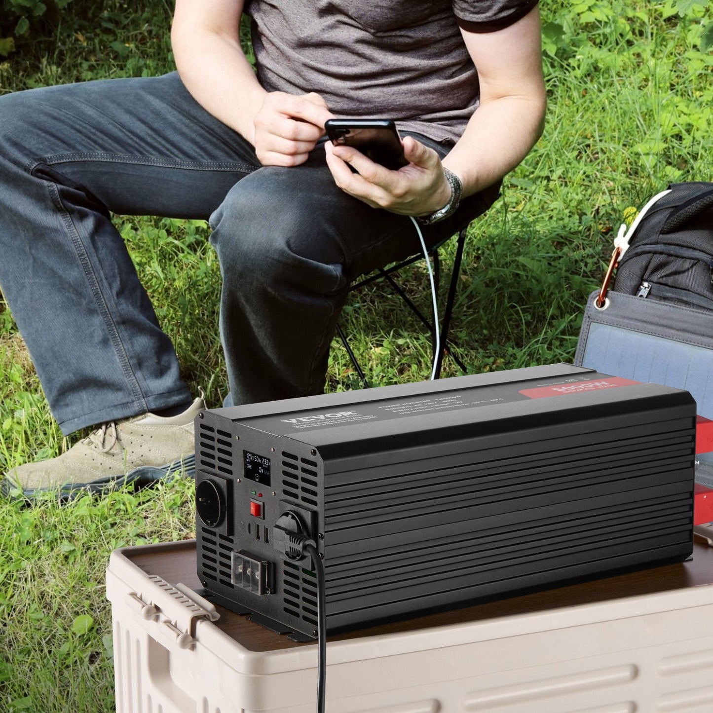 Modifizierter Sinus-Wechselrichter, 5000 W, 12 V DC auf 230 V AC, mit 2 AC-Steckdosen, 2 USB-Anschlüssen, 1 USB-C-Anschluss, LCD-Display und Fernbedienung für Haushaltsgeräte mit hohem Stromverbrauch, CE- und FCC-zertifiziert