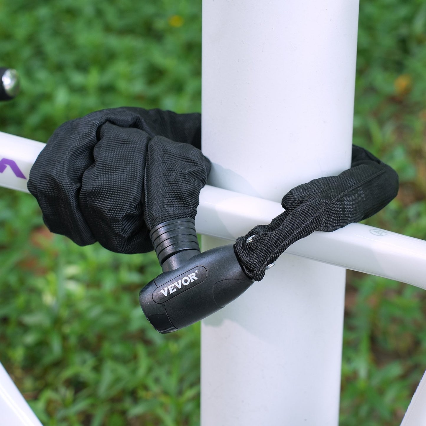 Bike Chain Lock, 3.94 Ft Combination Bicycle Chain Lock with 4 Keys, Heavy Duty Anti-Theft High Security Bike Locks, Perfect for Bike, Motorcycle, Scooter, Bicycle, Door, Fence or Gate, 8mm